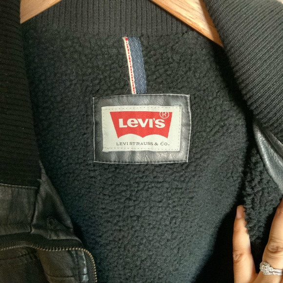 LEVI’S vintage black faux leather trucker motorcycle jacket zippers - Picture 13 of 16